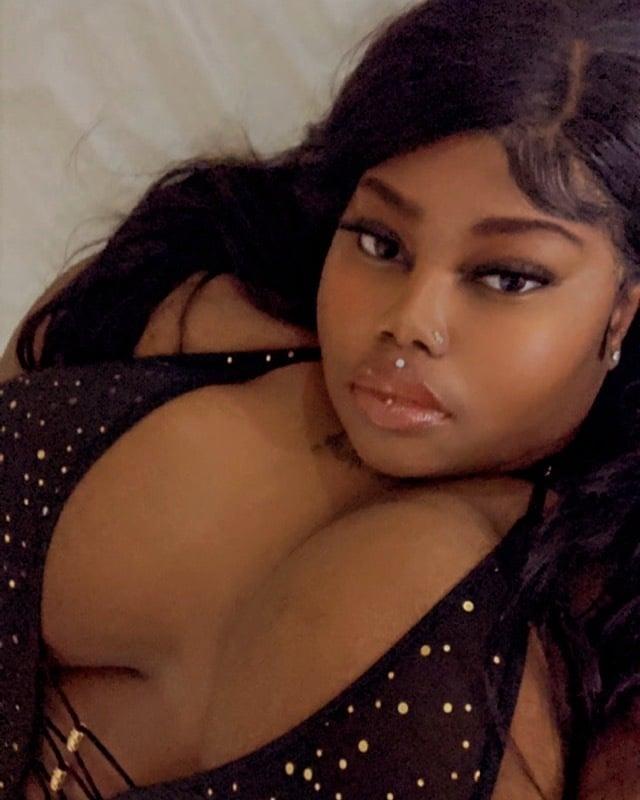 Queenqui26 profile picture