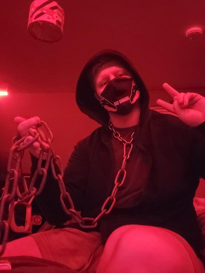 Redhead_femboy profile picture