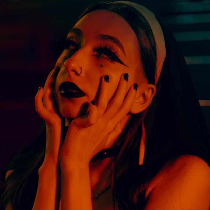 Redvelvetvamp profile picture