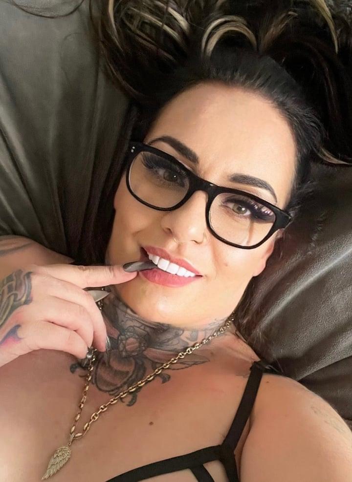 Sashastonee profile picture