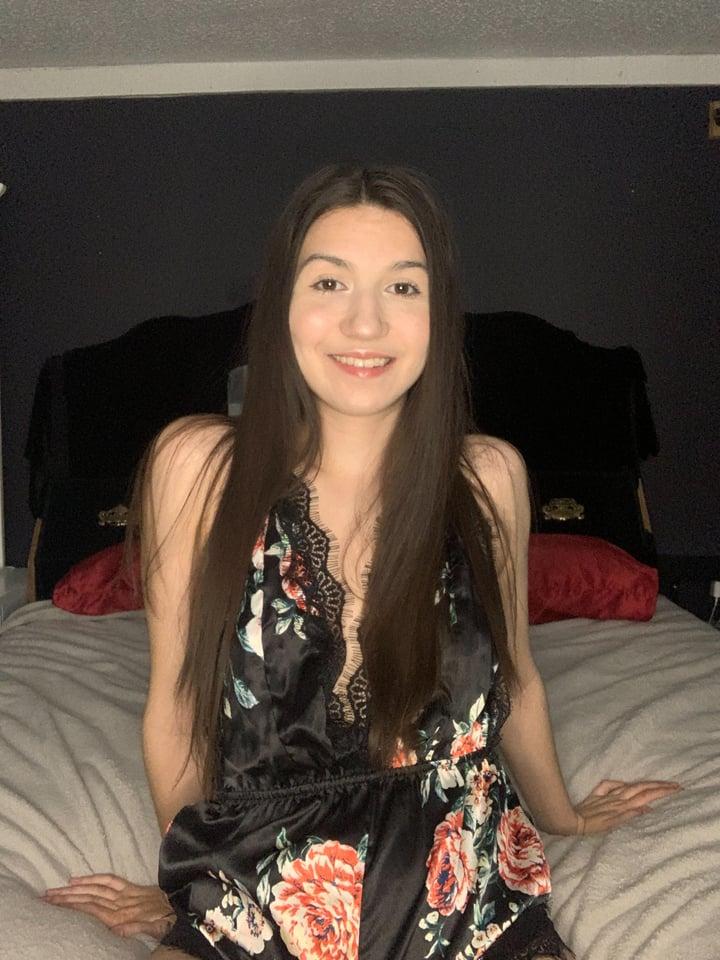 Sexiestvivianrose profile picture