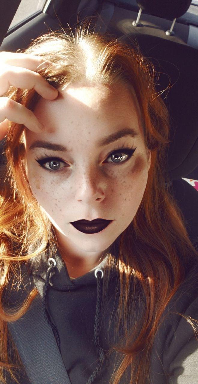 Shadowlies21 profile picture