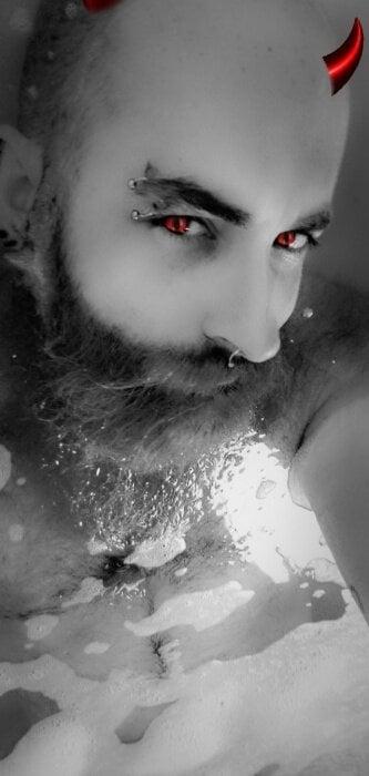 Showerbeard profile picture