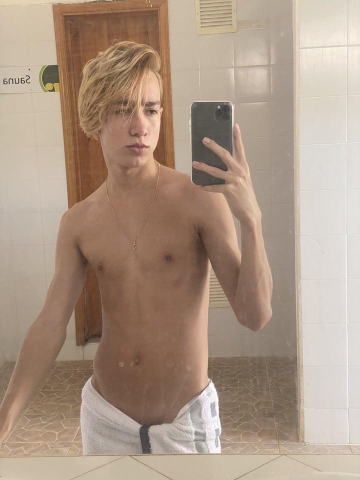 Skinnytwink1 profile picture