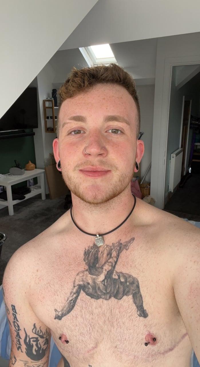 Smallnkinky profile picture