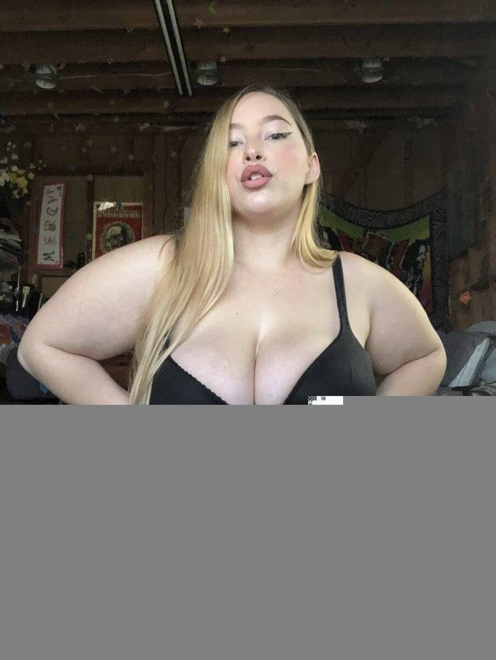 Snowycakesy profile picture