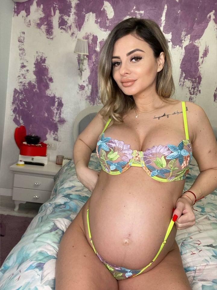 🤰🏼Pregnant Sophie Lovelight ❤️⚡ profile picture