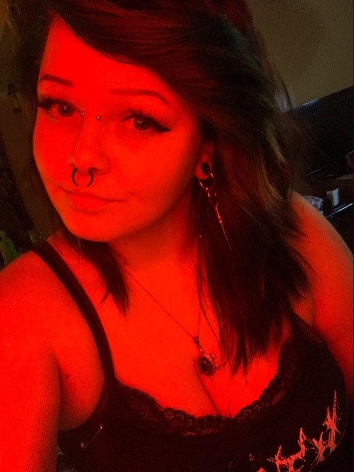 spoiledxobrat profile picture