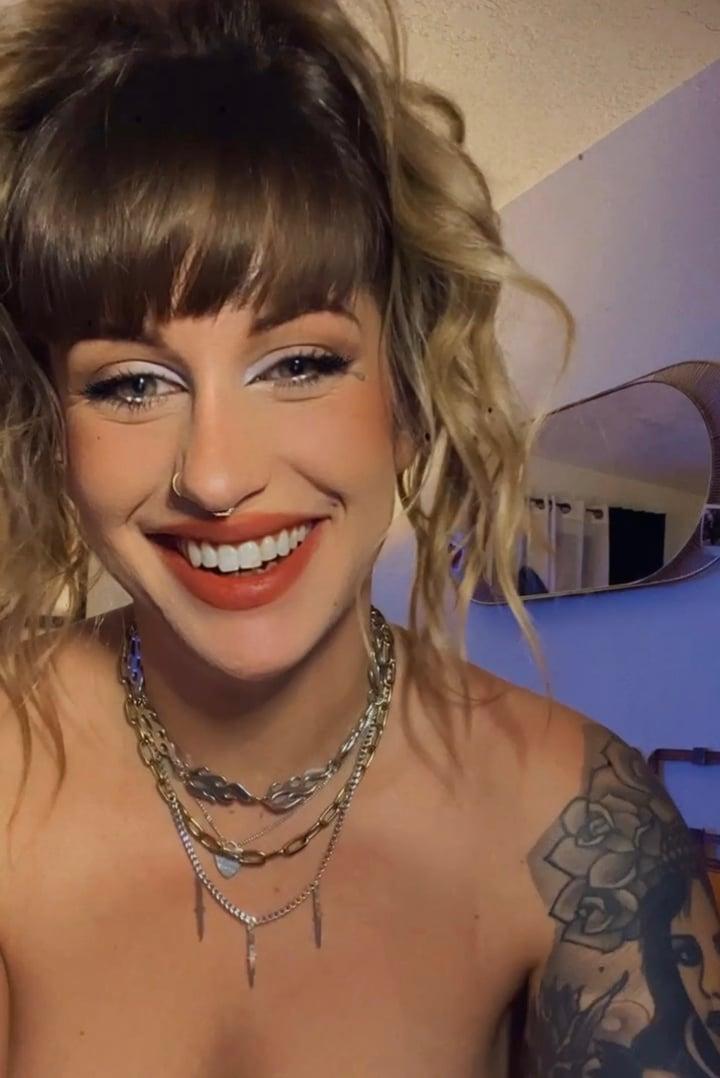 Stevieleighrose profile picture