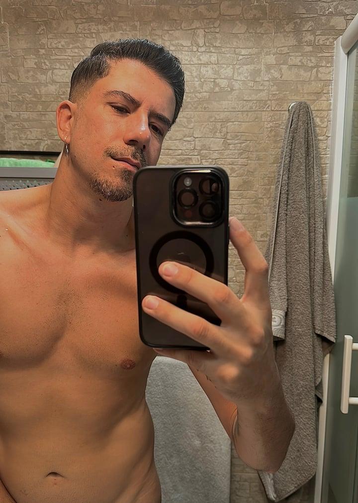 Streepkool🇮🇨 profile picture