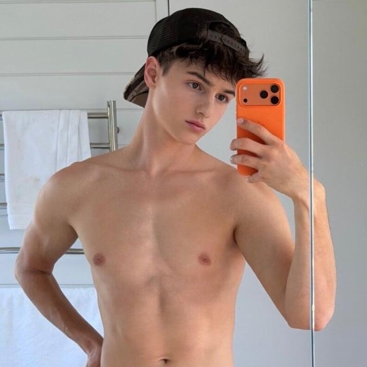 svandylove profile picture