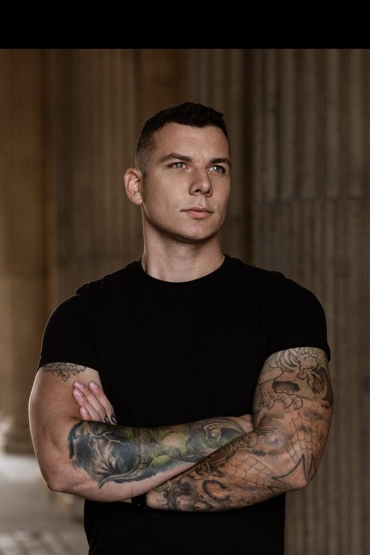 Tellyisbackfr profile picture