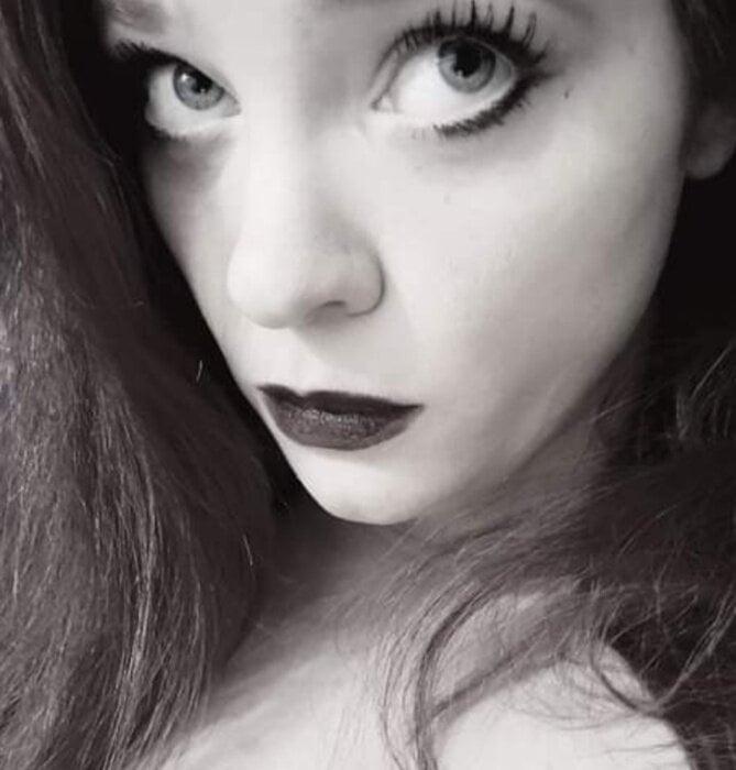 Thekinkyzebra profile picture