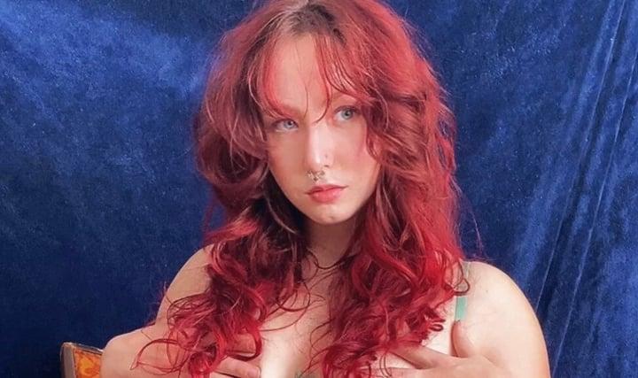 molly profile picture