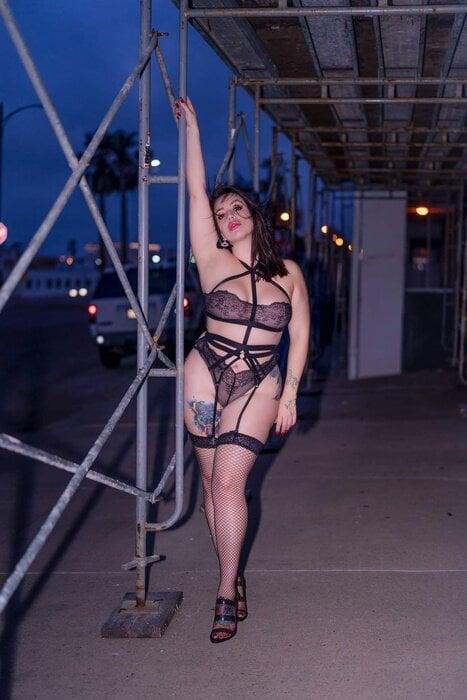 Thevelvettouch91 profile picture