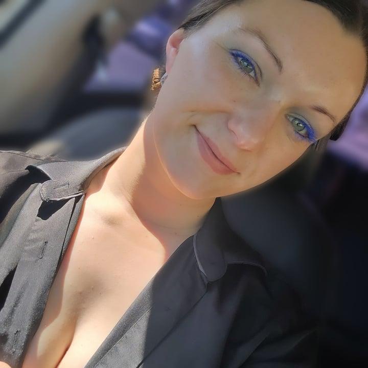 ThirstyThirties profile picture