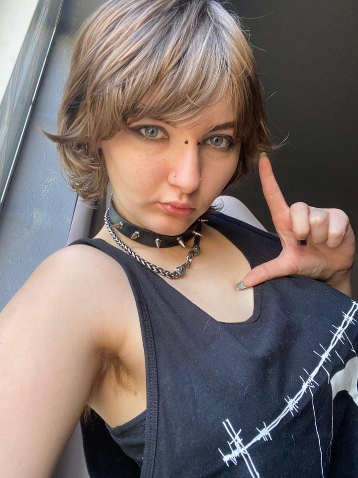 Toebeansoccult profile picture