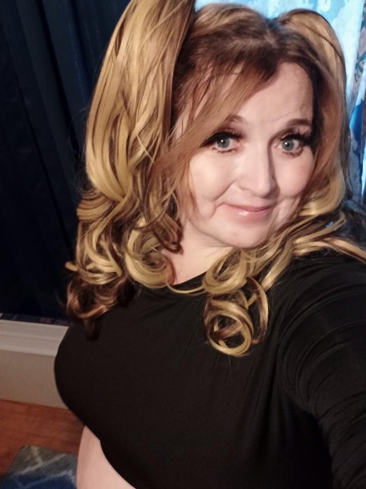 Serena Soles profile picture