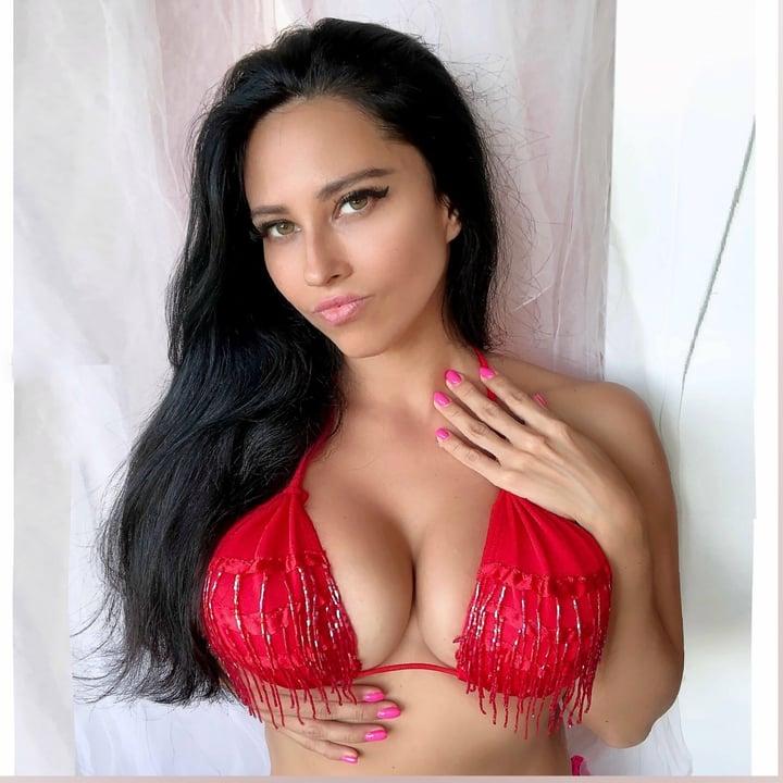 Uma 🅽🆂🅵🆆 🍒 profile picture