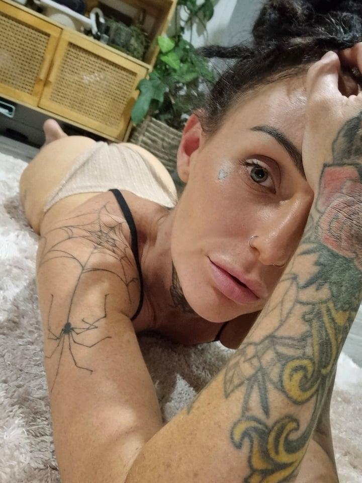 Undertheravenskye profile picture