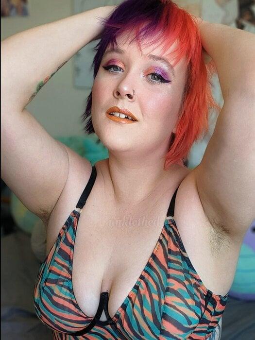 Unklothedfree profile picture