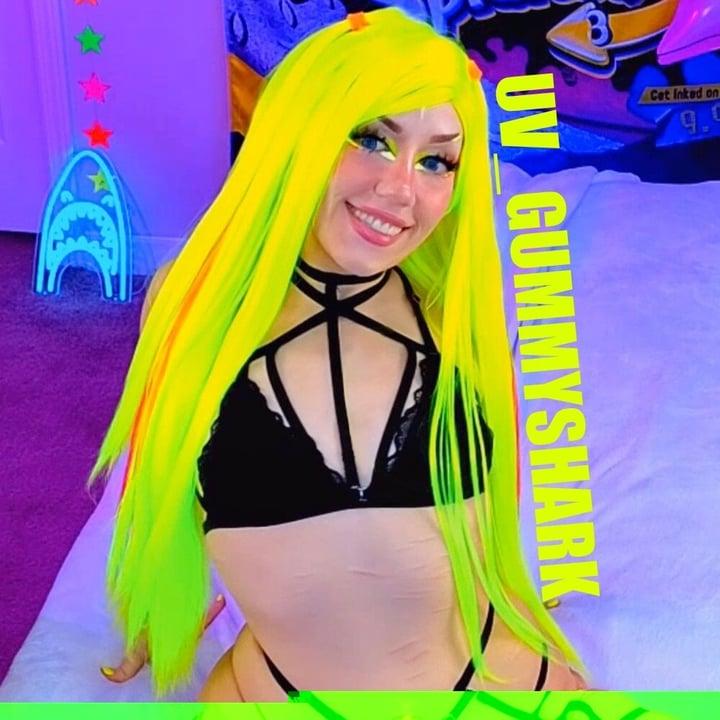 Uvgummyshark profile picture