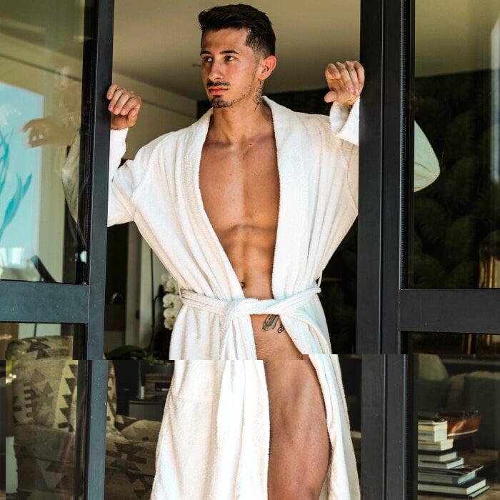 Valentinorocafree profile picture