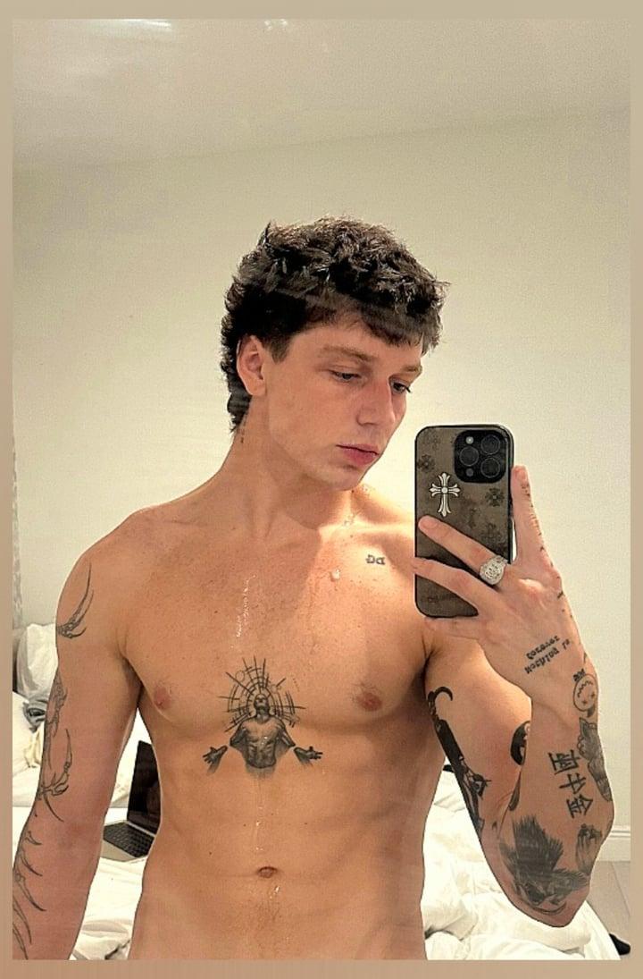 Vance Randolph (#1 Flirty Trouble Maker) profile picture