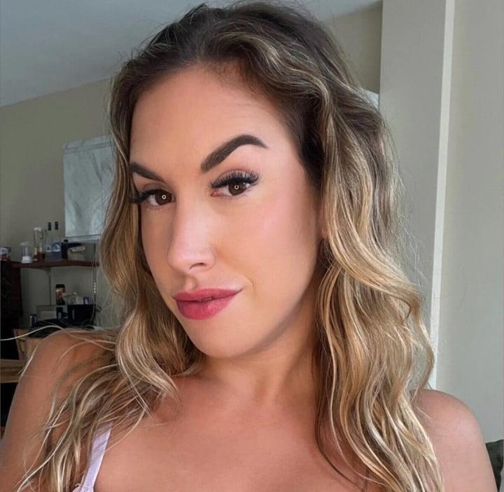 Veronika Violet profile picture