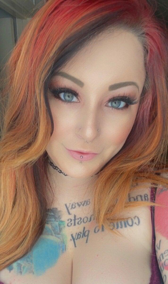 Vivvhartleigh profile picture