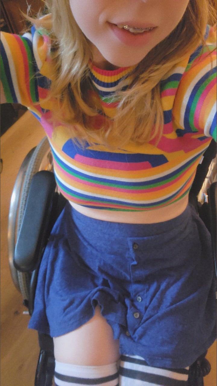Izzy profile picture