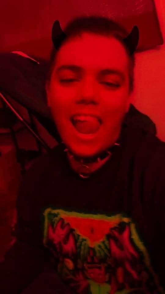 Witchynbitchy profile picture