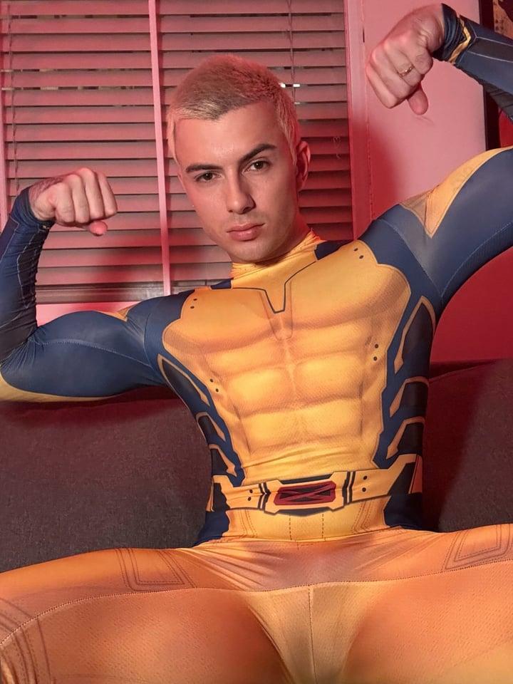 Xxxhelis profile picture