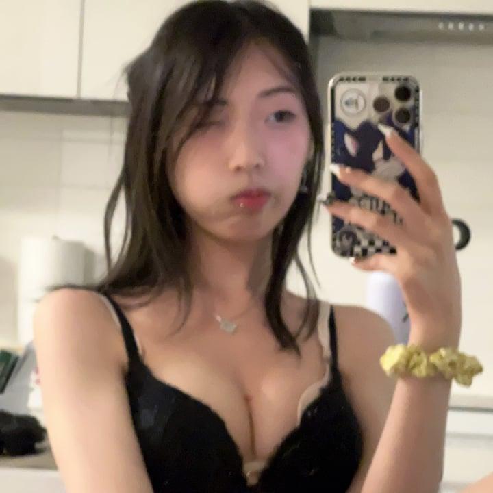 Yinsjiejie profile picture
