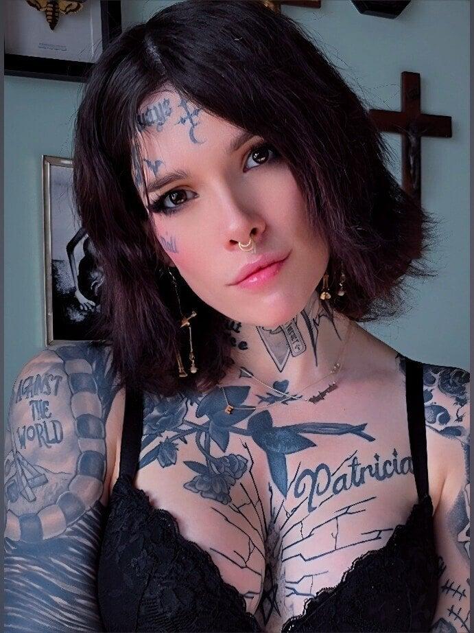 𝓐𝓶𝔂 𝓝𝓸𝓼𝓯𝓮𝓻𝓪𝓽𝓾 profile picture