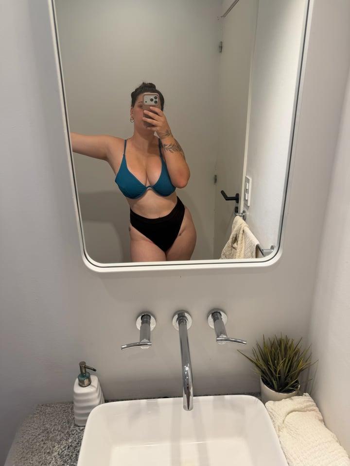 Nadia (best natural 🍈🍈 profile picture