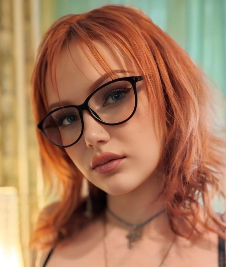 Oxy Foxy 🦊 profile picture