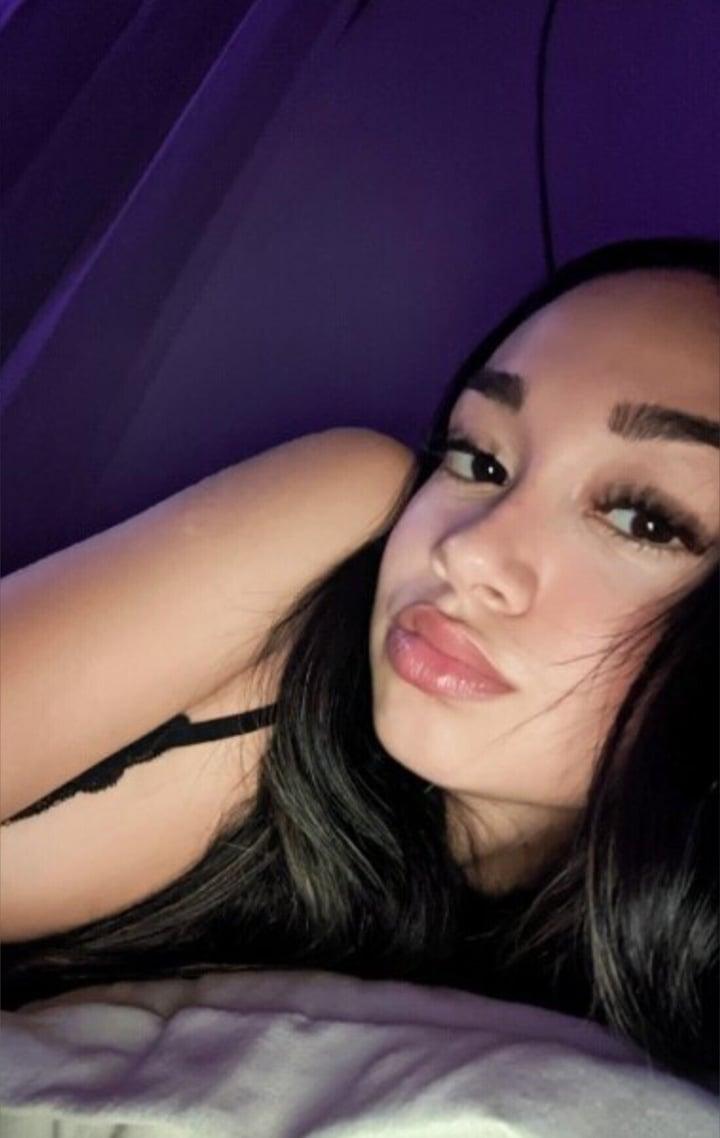 Roxy profile picture