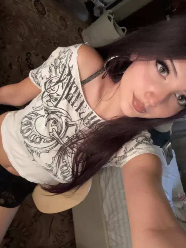 𝓿𝓲𝓸𝓵𝓮𝓽 profile picture