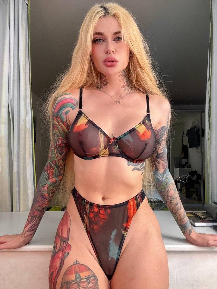 💖Virtual Lady💦 profile picture