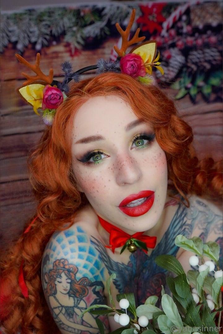 🎨Yana Sinner🦊 Tattooed Nerdy Redhead profile picture