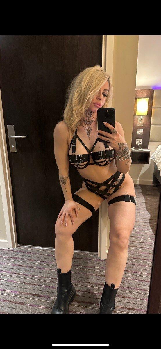 Aleisfit profile picture