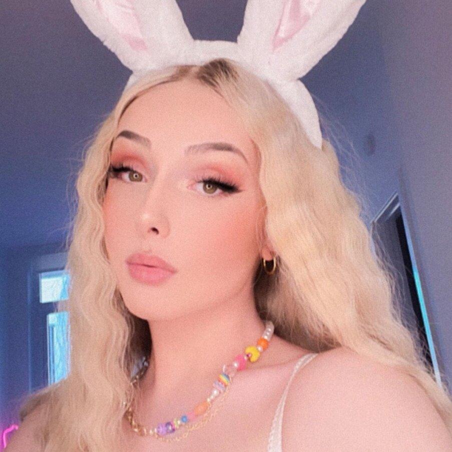 Astrella profile picture