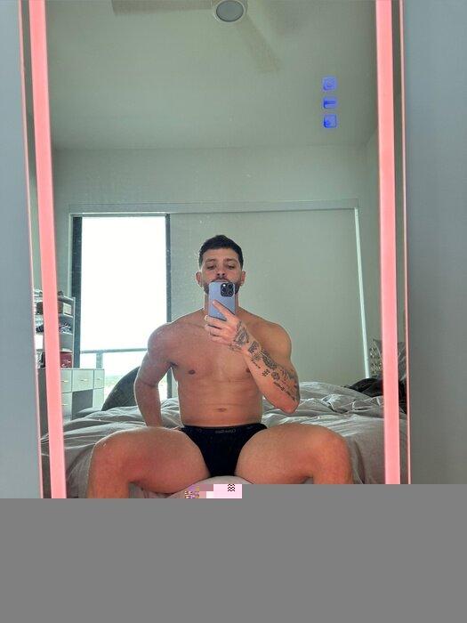 Bteasing profile picture