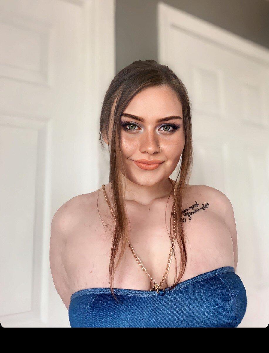 Electrareigns profile picture