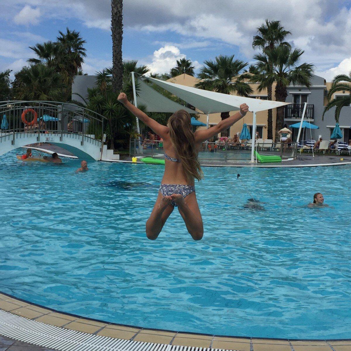 Emelieoc profile picture