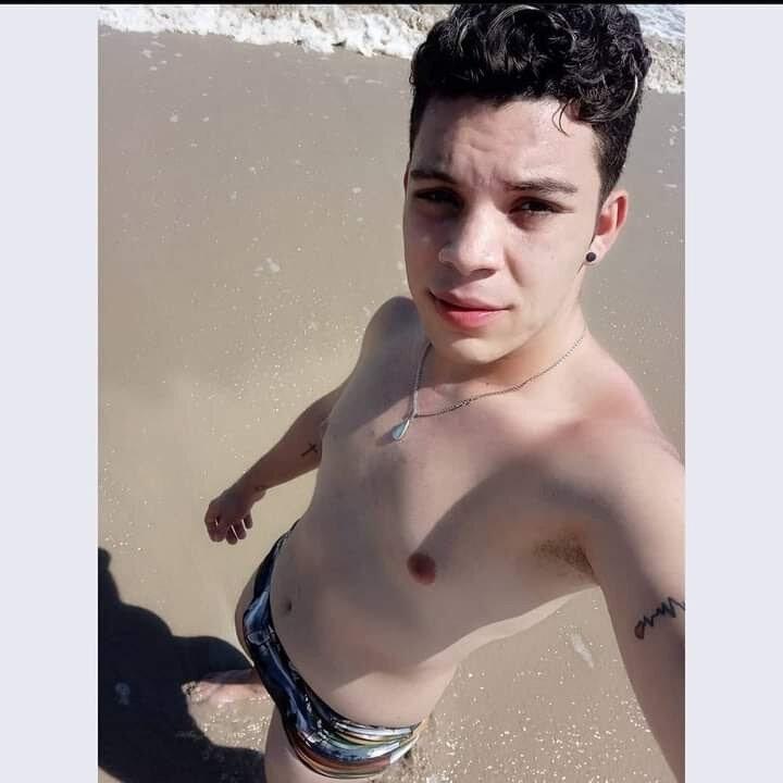 Eziosantiagoofc profile picture