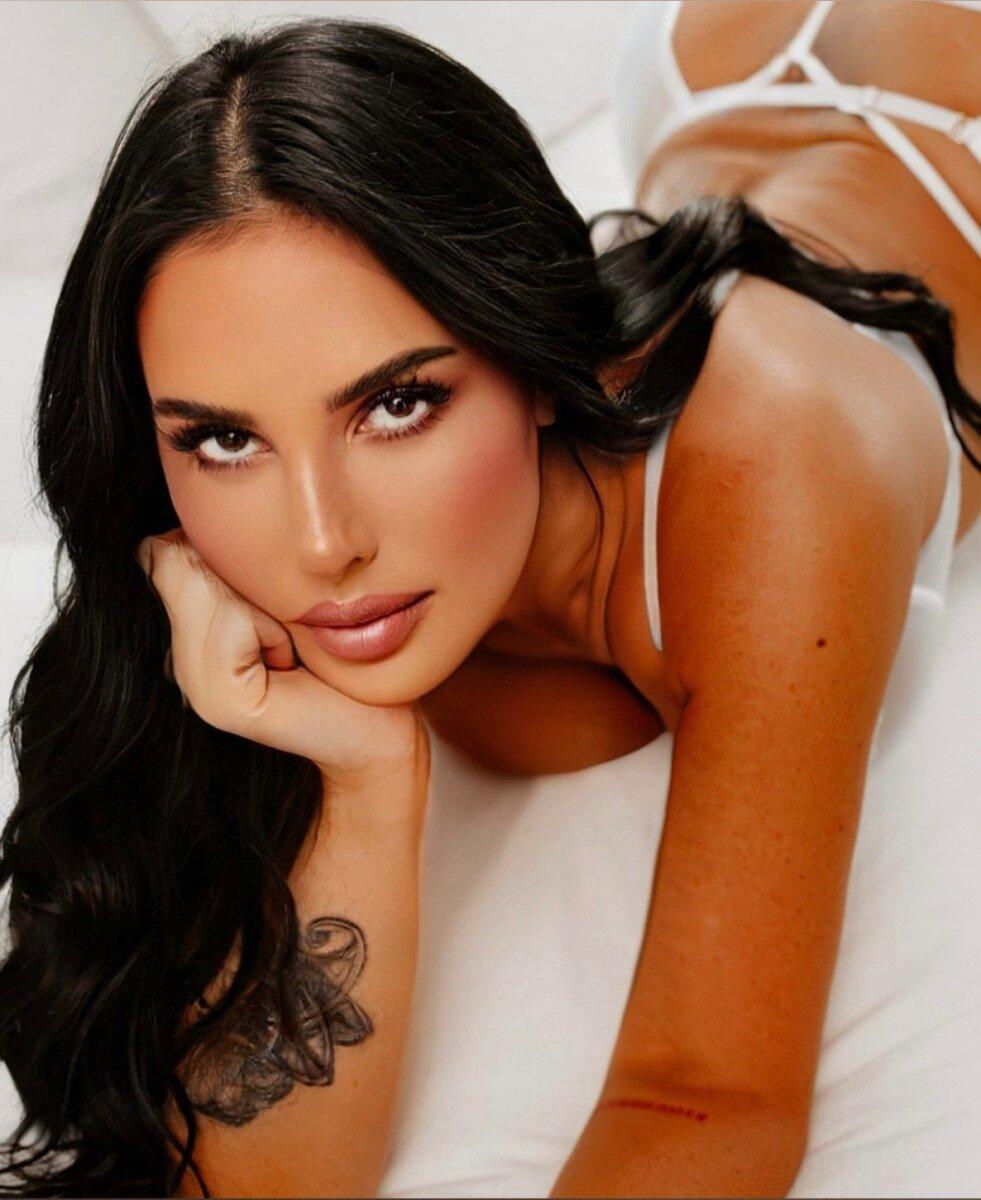 Arabic princess profile picture