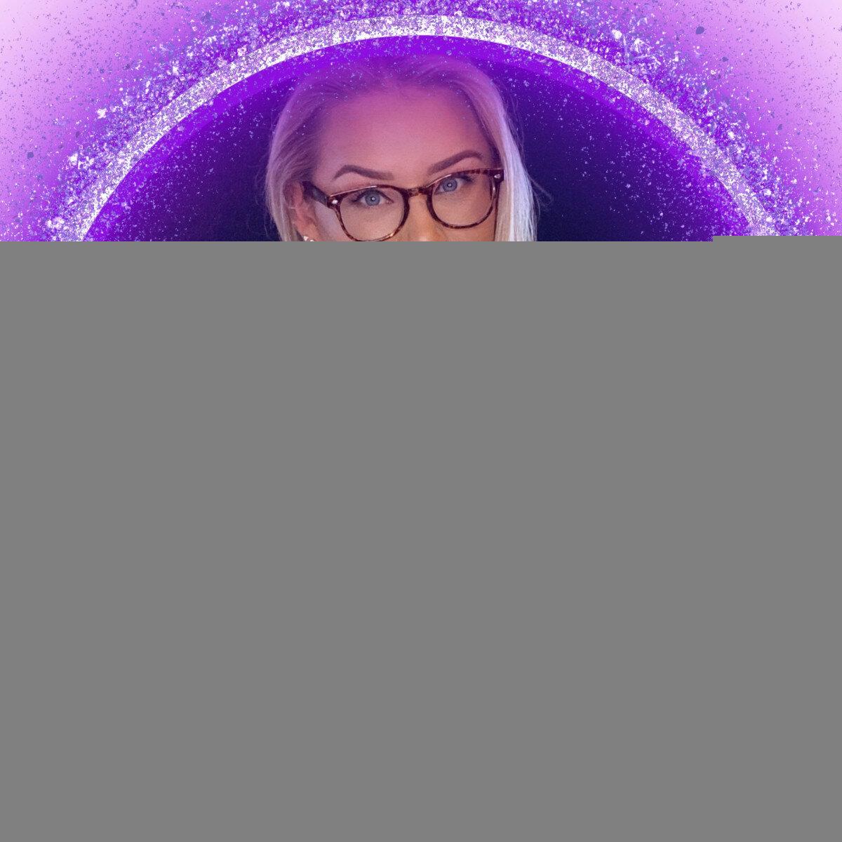 Lauranvickersvip profile picture