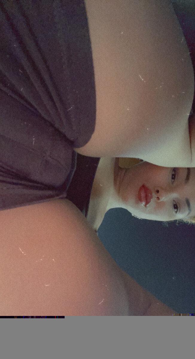 Lesbianhippy profile picture